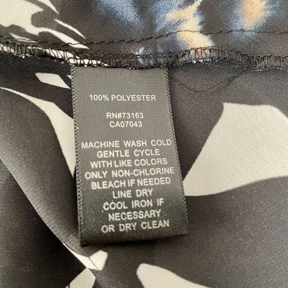 Spense Lightweight Silky Tank Top, Black/White Geometric Floral Print, Size L - Picture 10 of 11